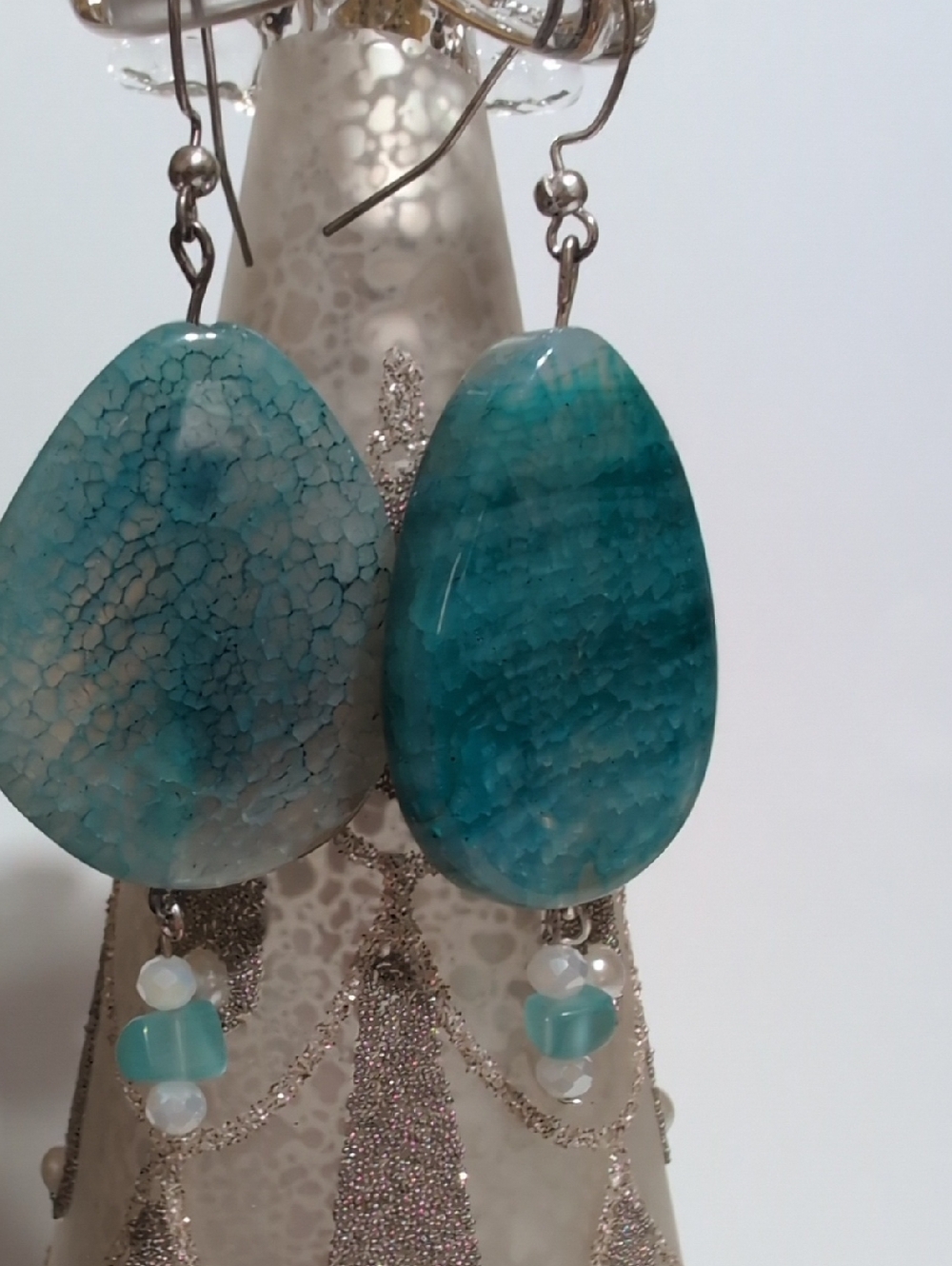 NWOT Handmade Teal Dangle Earrings - Picture 2 of 3